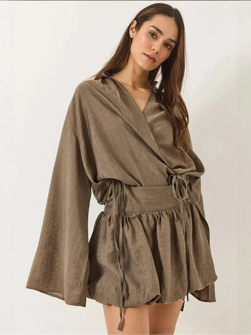 بيانكو لوتشي LUCCI Blouse and Skirt Two-Piece Set