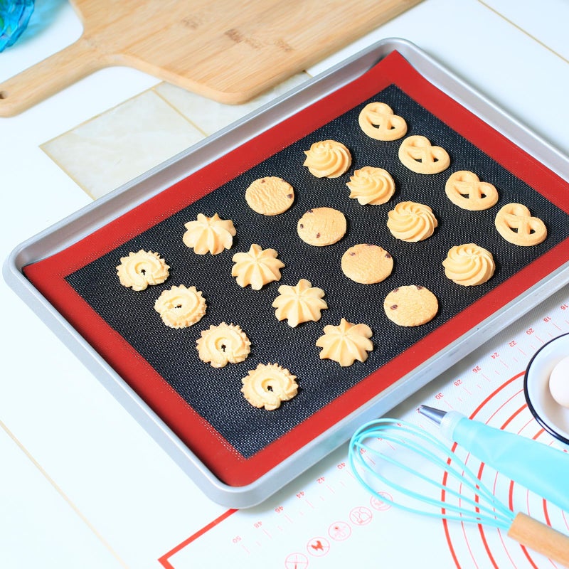 Amyandone Silicone Baking Mat with Microperforated, 2 PCS Perforated Baking Mats/Oven Liners for 13" x 18" Half Sheet Pan, Reusable Air Mesh Silicone Mat for Cookie/Eclair/Bread/Pizza/Pastry - Image 4