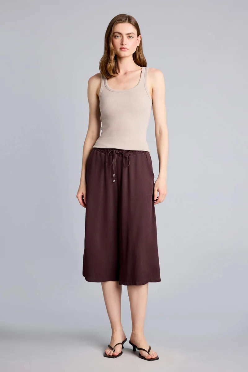 ديفاكتو Belmando High Waist Crop Fit Capri