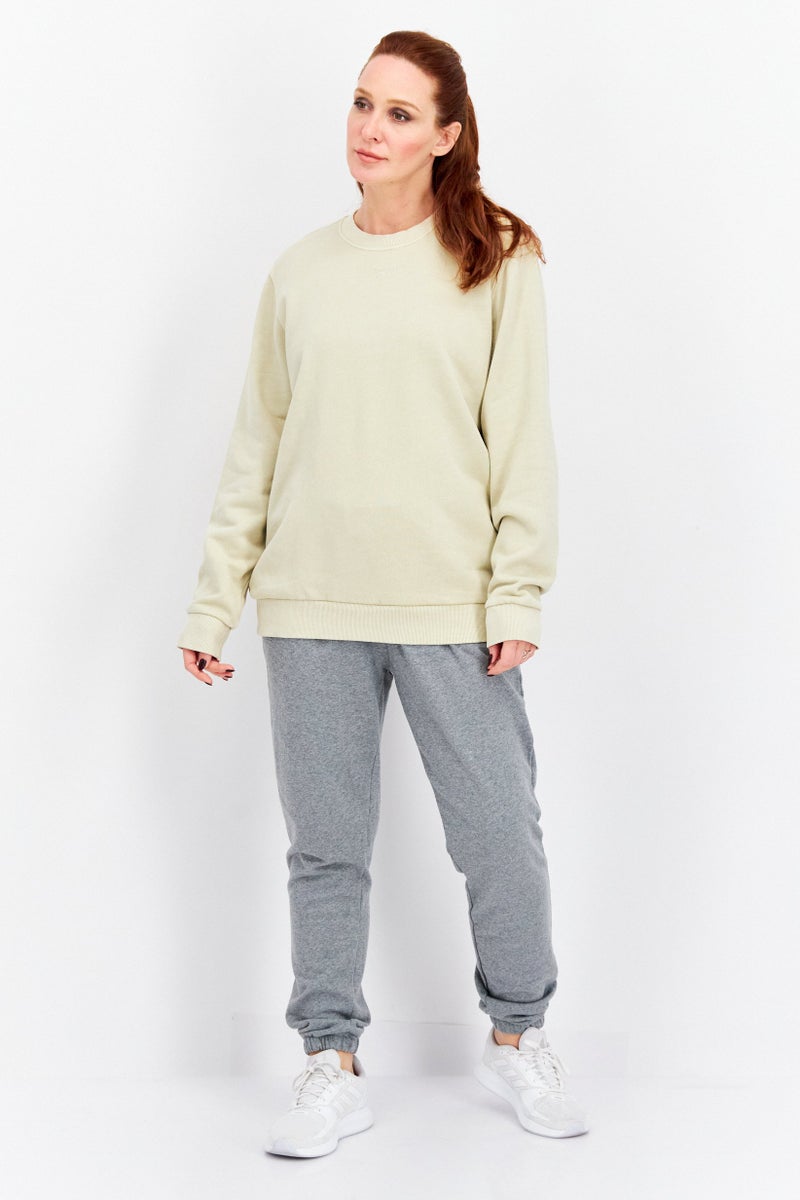 Reebok سويت شيرت خارجي طويل الأكمام للنساء بتصميم مريح، بيج - Image 3