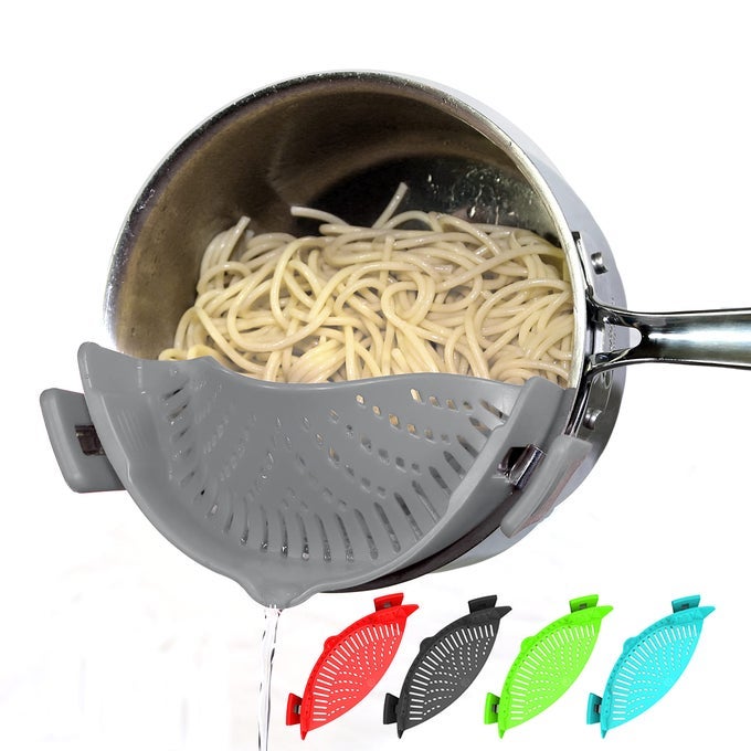 CLIP ON PASTA STRAINER SILICONE UNIVERSAL FIT FOR ALL POTS AND BOWLS SNAP ON DRAINER FOR MEAT VEGETABLES FRUIT COLANDER FOR KITCHEN EASILY DRAIN FOOD SPACE SAVING