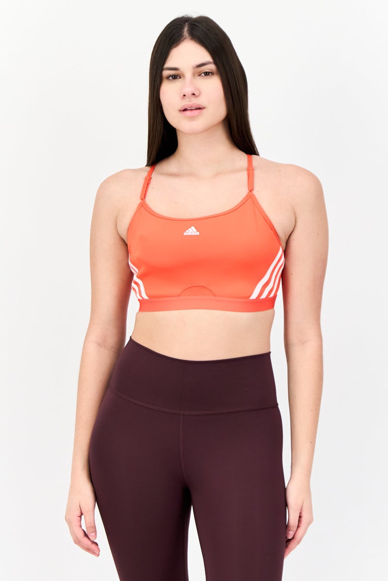 Adidas حمالة صدر رياضية خفيفة الدعم مزودة بشعار العلامة التجارية للنساء، أحمر - Image 1