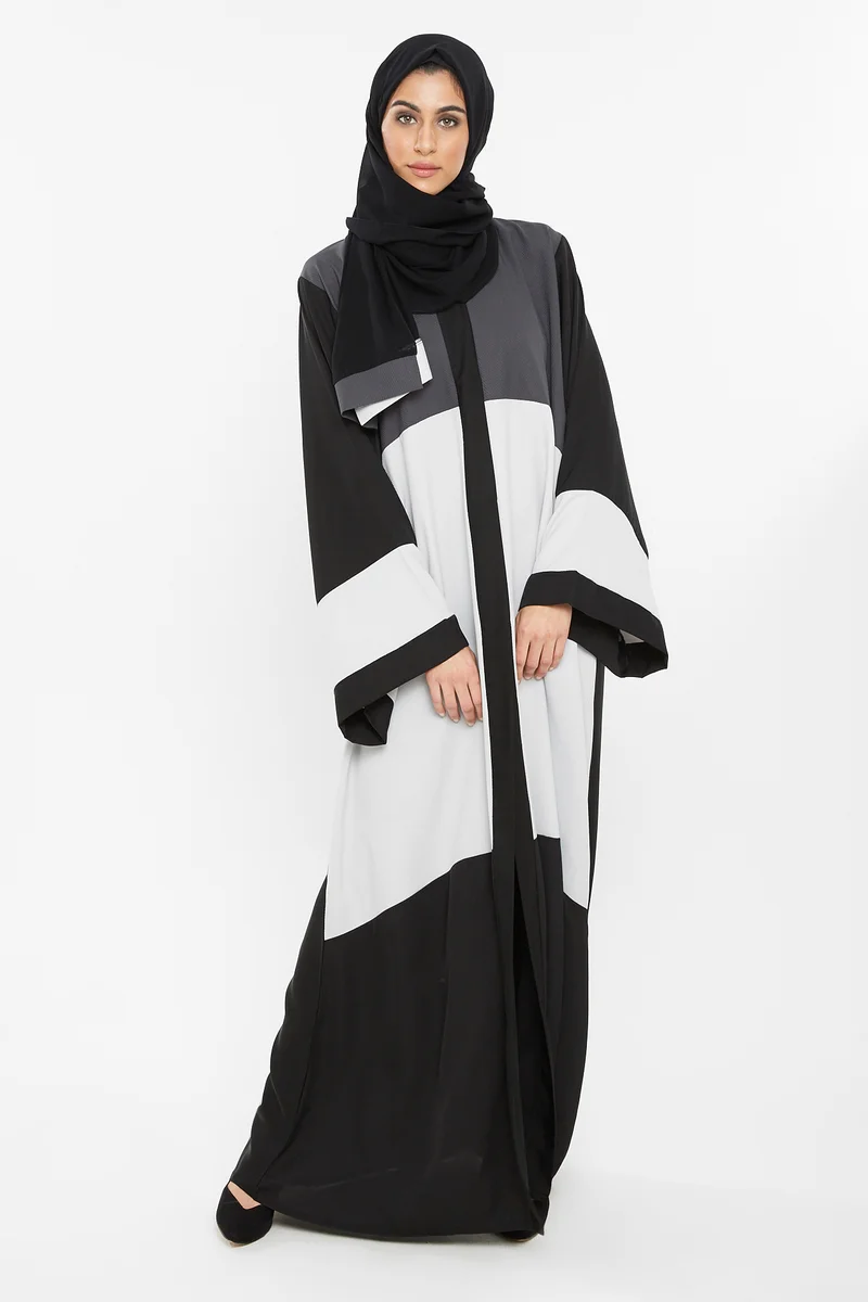 النخبة A casual duo-colored abaya in grey and pale grey with cross cut detail -AJ143A