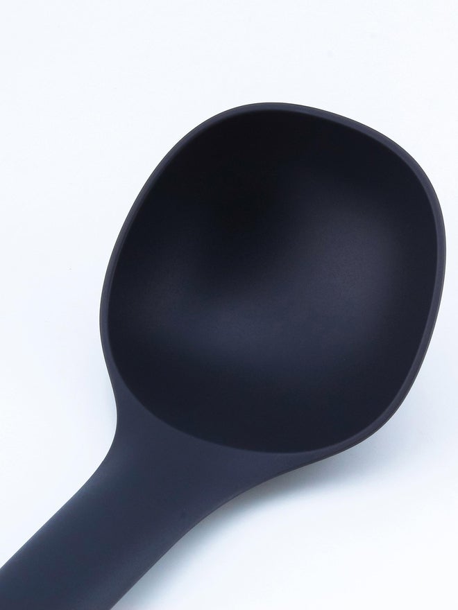 Cuisine Art مغرفة حساء نايلون من كوزين آرت مع مقبض بولي بروبيلين - Image 2