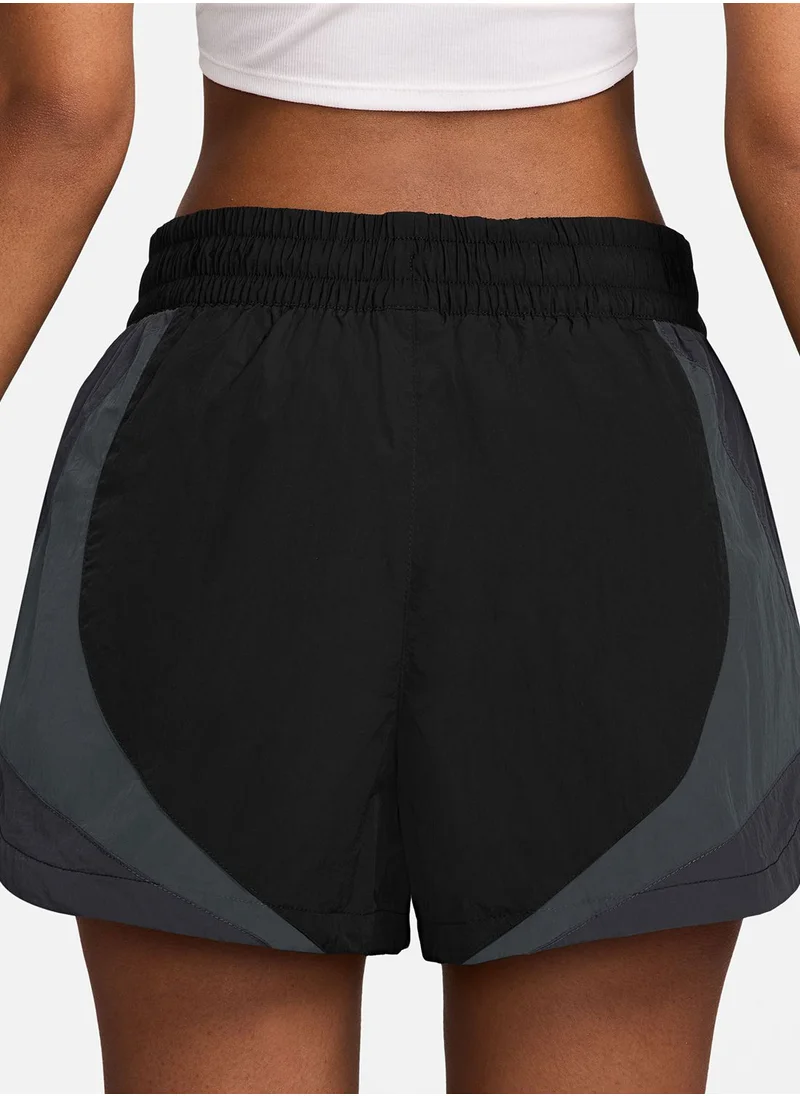 نايكي 3" Nsw Street Track Shorts