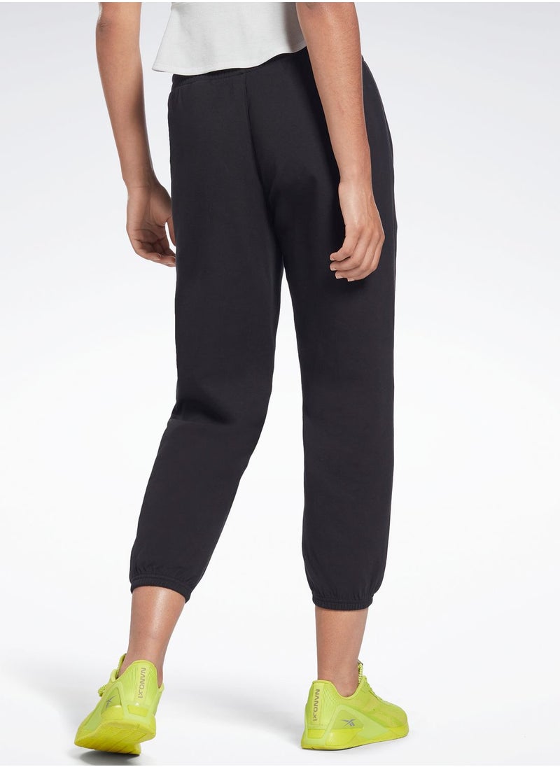 Reebok - Tech Style Dreamblend Sweatpants - Image 1