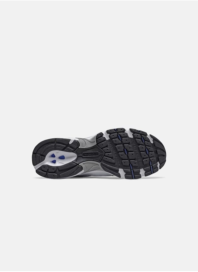 New Balance New White 530 Retro Casual Shoes  - Image 4