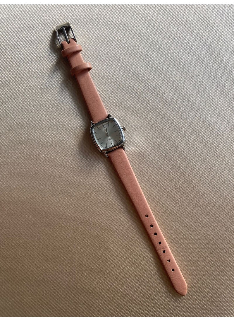 QUARTZ Women's Wristwatch (Pink)  - Image 2