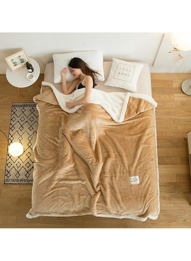Comfy بطانية فاخرة ناعمة سميكة من الصوف البيج المريح بحجم كينغ 200 × 230 سم - Image 1