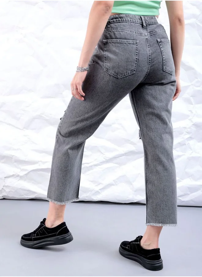 مرفوعة Women Straight Fit Solid High-Rise Jeans