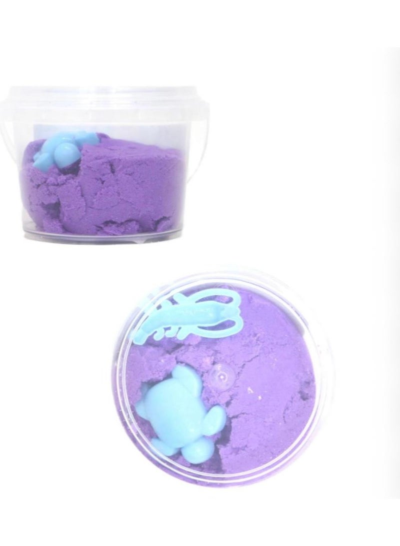 Rubber sand with shaping tools for children