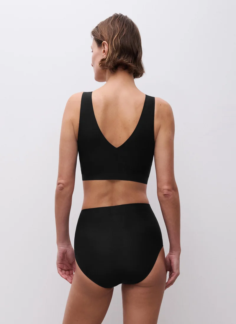 Chantelle Chantelle Softstretch Padded V-Neck Shapewear Bra Top