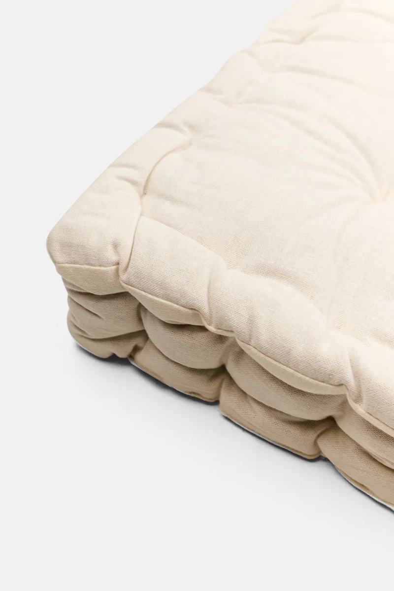 Muy Mucho Organic Cotton Cushion With Handle 40 x 40 cm, Off White