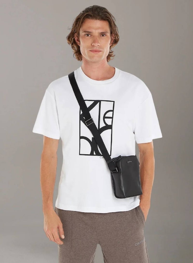 كالفن كلاين شنطة Reporter - Image 4