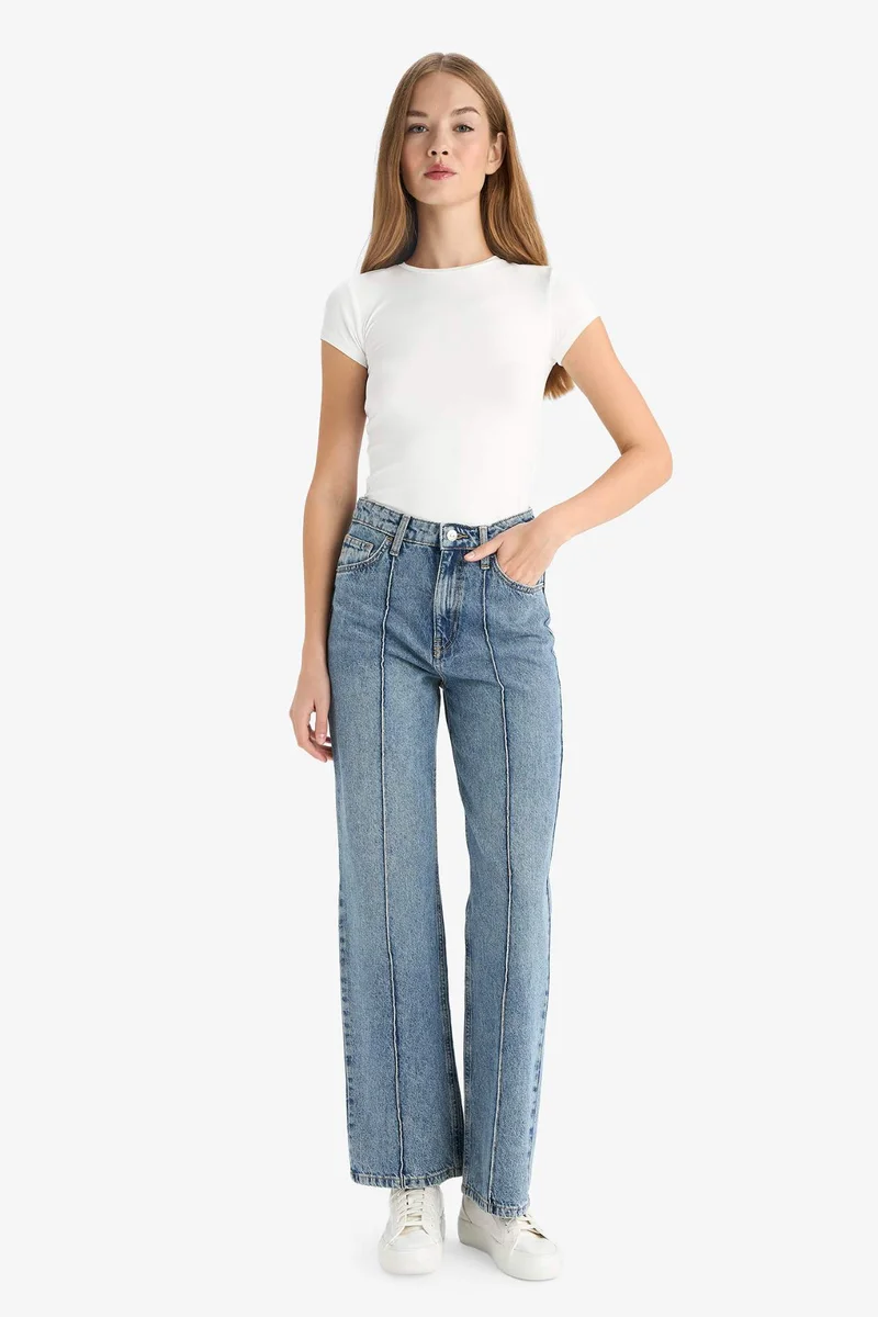 ديفاكتو 90's Wide Leg High Waist Long Jeans