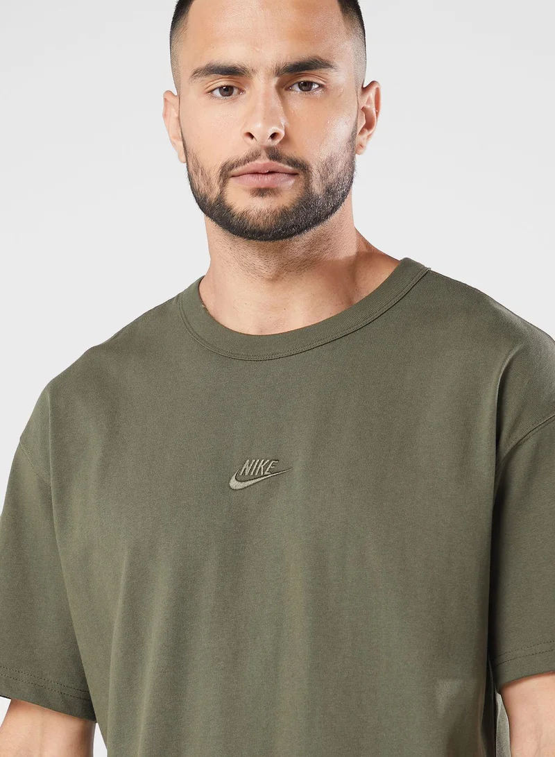 Nike Men's Sportswear Premium Essentials T-Shirt