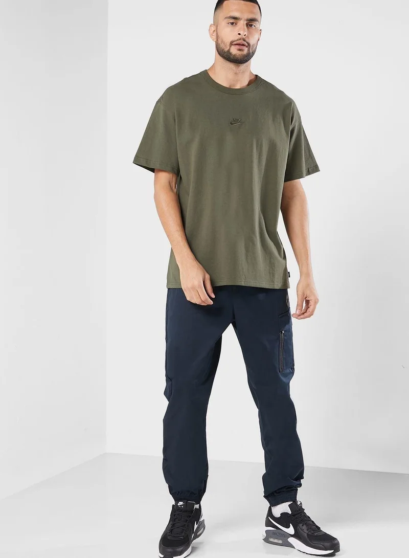Nike Men's Sportswear Premium Essentials T-Shirt