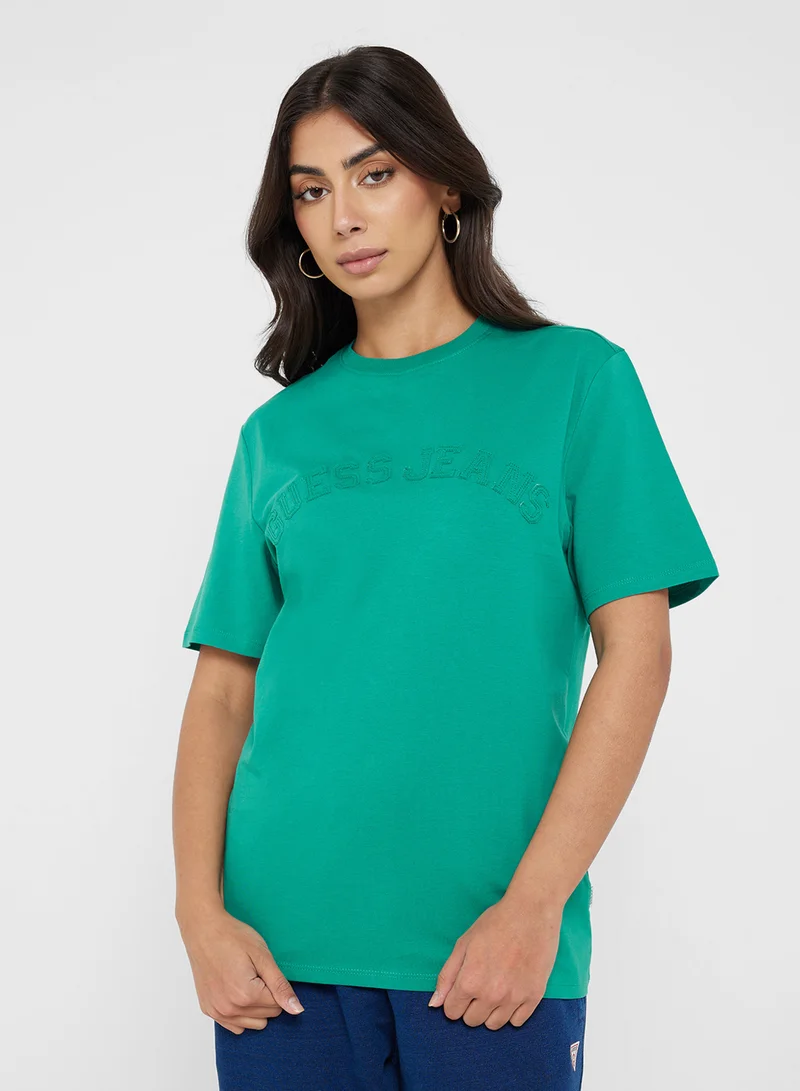 جيس جينز Unisex Logo Crew Neck T-Shirt