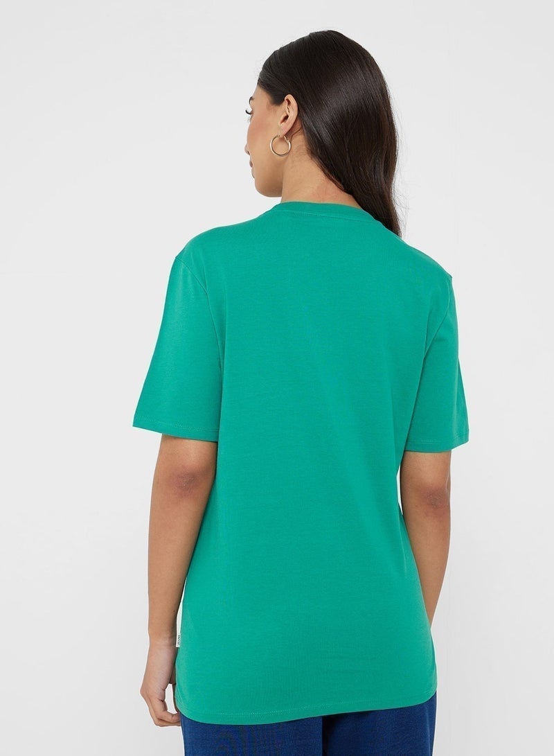 GUESS Unisex Logo Crew Neck T-Shirt - Image 4