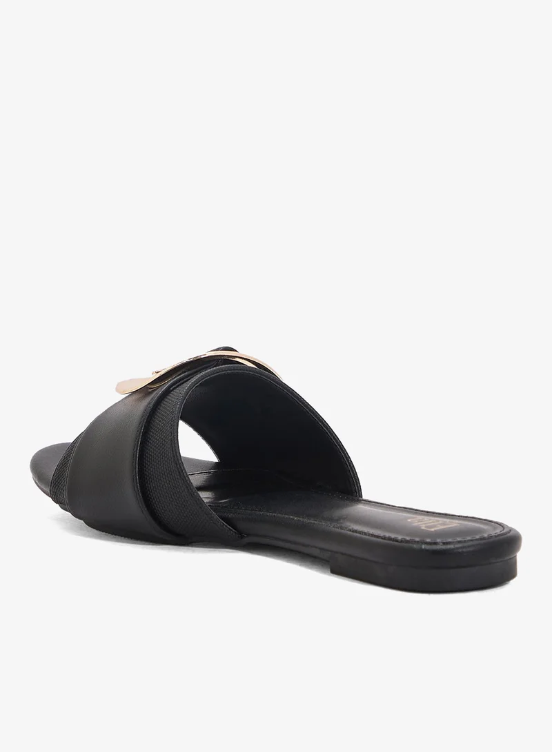 ايلا صندل مسطح بإبزيم