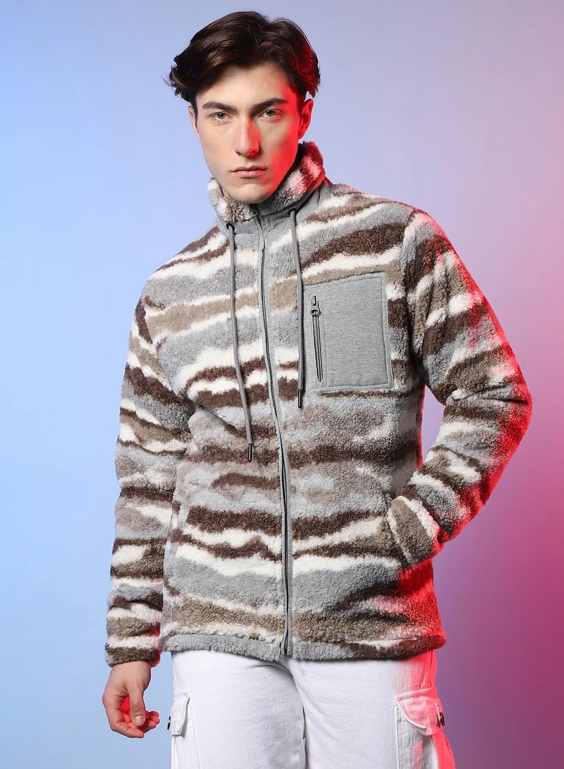 Campus Sutra Men's Light Grey & Chocolate Brown Camouflage Sherpa Puffer Jacket