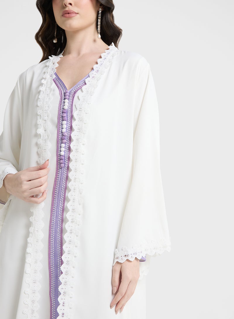 Khizana Open Abaya With Lace Trim Details  - Image 3