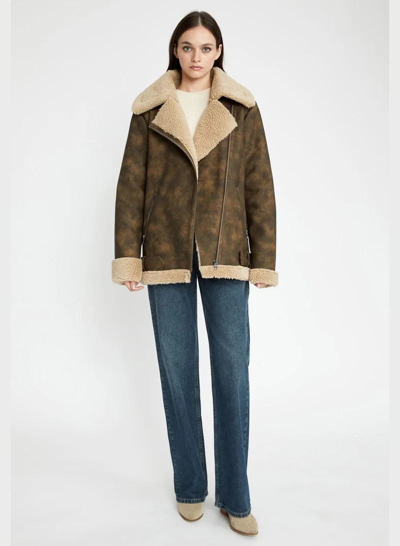 DeFacto Fur Detail Coat