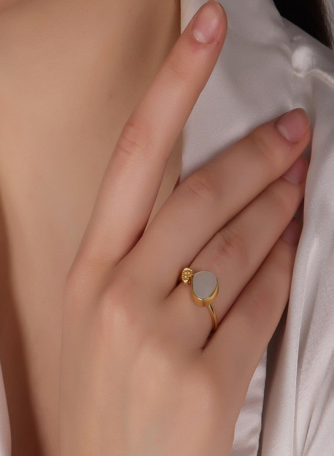 Dua Mother of Pearl Heart Ring – Romantic Gold-Plated Pearl Jewelry, Timeless Elegance - Image 3