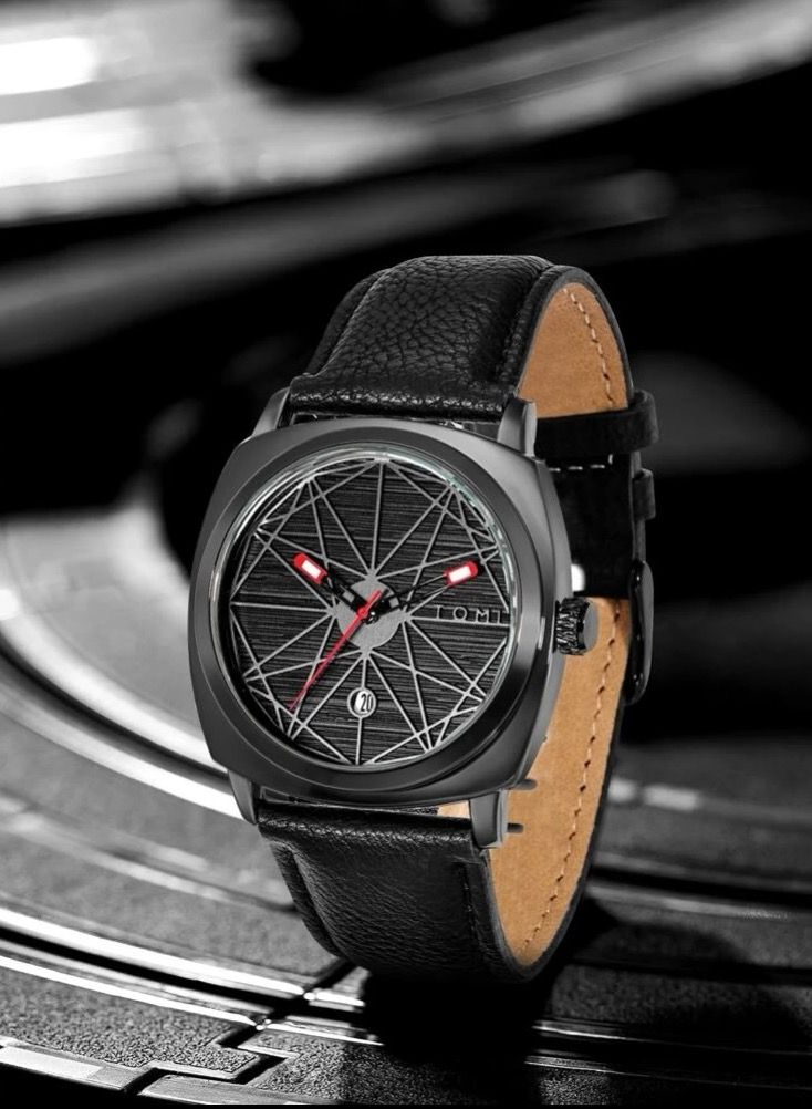 TOMI An elegant black leather watch for men and women that displays the date on a daily basis - Image 2