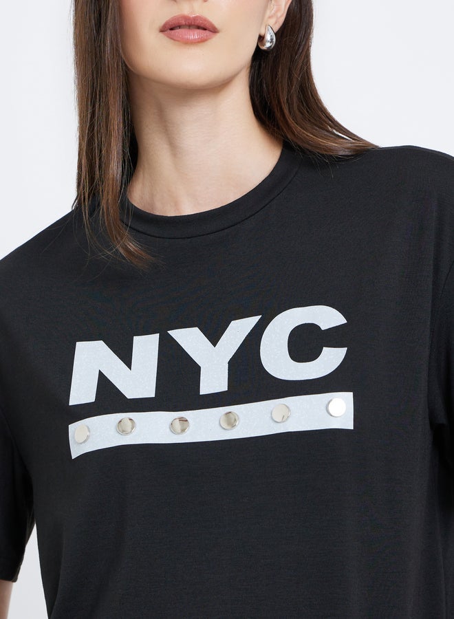 Styli Women Black NYC Print Stud Oversized T-Shirt - Image 4