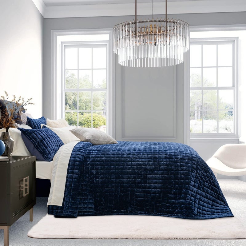 RECYCO Luxury Velvet Quilt Set King Size, Lightweight Velvet Comforter Set, Oversized Bedspread Coverlet Quilted Bedding Set, with 2 Matching Pillow Shams, for All Season, Navy Blue - Image 3