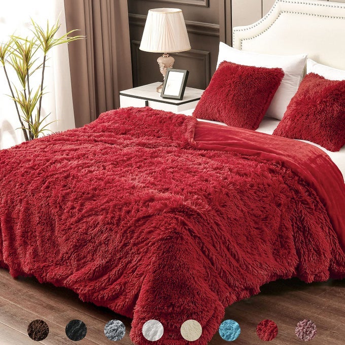 TWIN SIZE FAUX FUR THROW WINTER BLANKET2 LAYERSRED60 X 80WHITHOUT PILLOWSPLUSH FUZZY SOFT COZY COMFY BED BLANKET FOR WOMEN KIDS GIRLS COUCH SOFA
