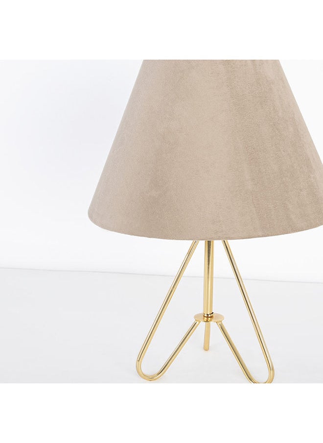 Modern 3-Legged Gold Modified Table Lamp - pzsku/Z25D96C596D98941E318EZ/45/_/1691405178/664a53c8-5e54-4b80-a7b0-f1f05bb5efbc