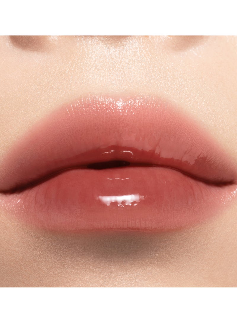 INTO YOU CC07 Soft Domain Red Lip Gloss - Hydrating & Luminous Lip Color for Everyday Elegance - Image 2