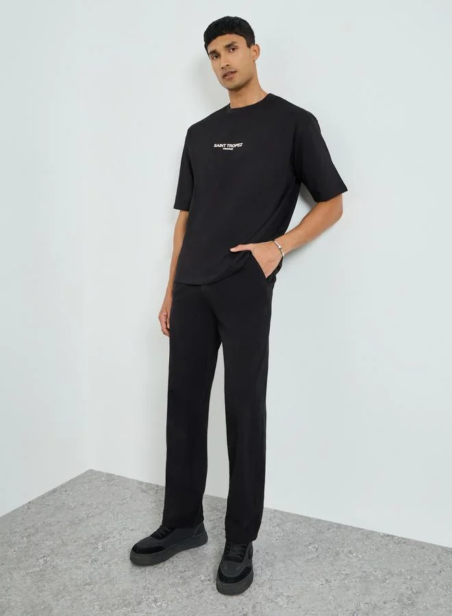 Styli Men Black Relaxed Fit Chinos