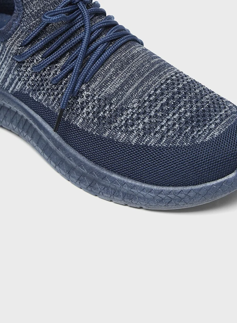 شو اكسبرس Casual Low Top Sneakers