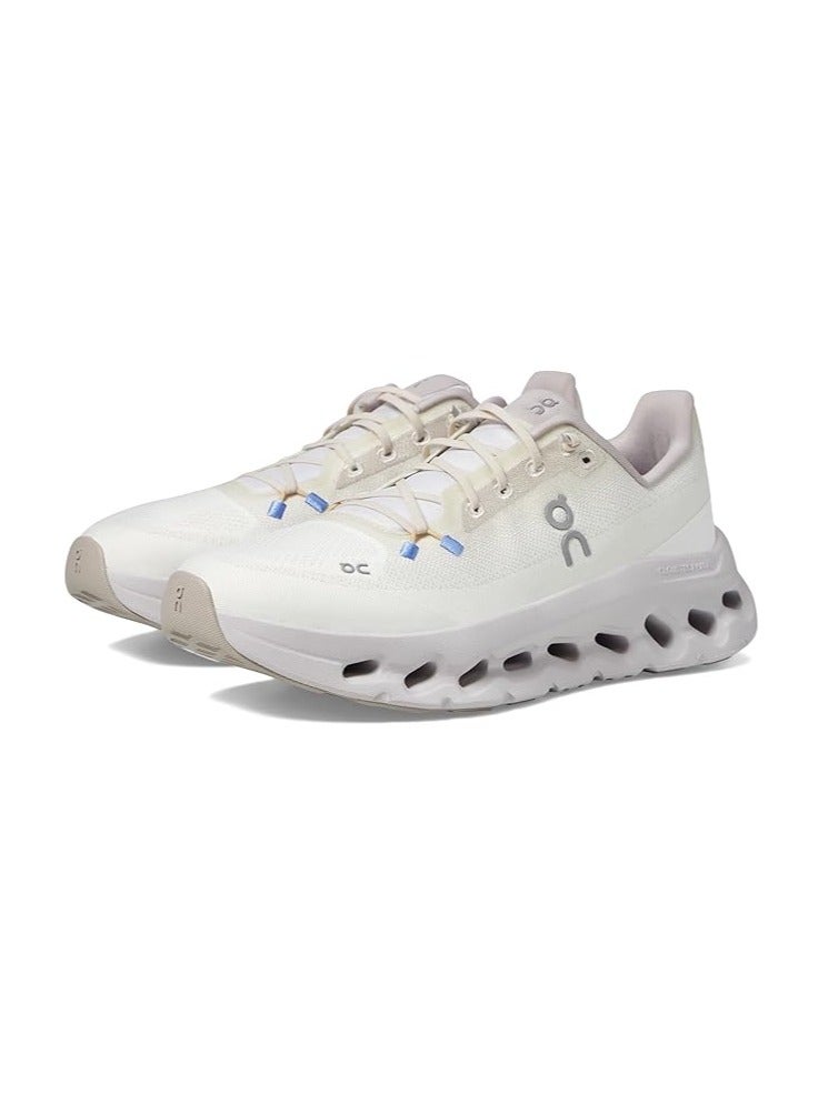 Cloudtilt sneakers for men and women