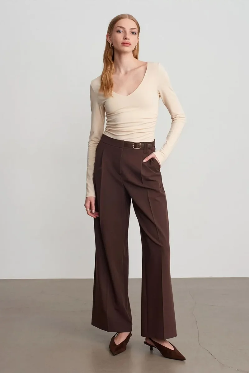 ديلفين DILVIN Wide-leg Belted Crepe Trousers