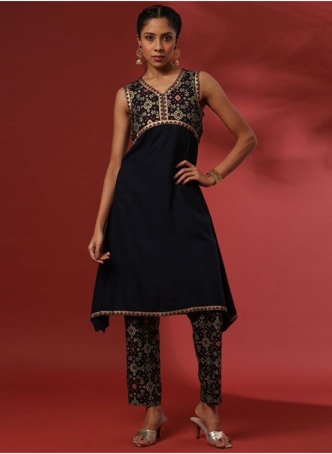 Abhishti curved hem printed 2pc kurta set-navy  - Image 1