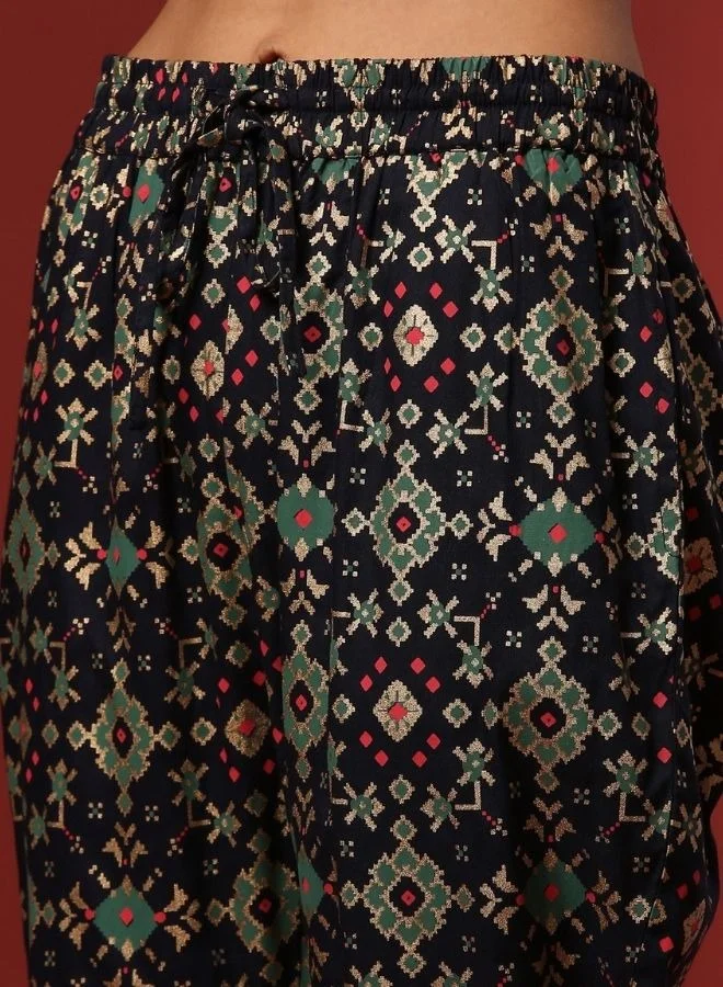 Abhishti curved hem printed 2pc kurta set-navy