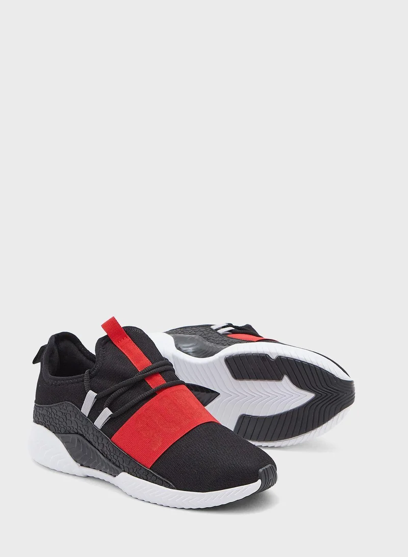 Geoomnii Casual Low Top Sneakers