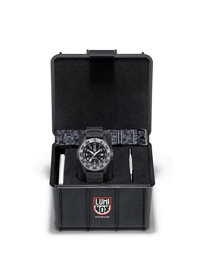 Luminox Men's Analog Round Shape Rubber Wrist Watch XL.3351.SET - 46 Mm