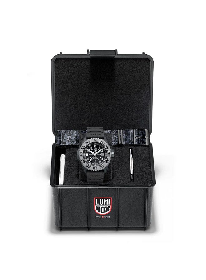 لومينكس ساعة يد رجالية بعقارب دائرية مطاطية .. -  مم - Image 3