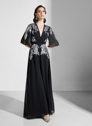 Embellished Plunge Neck Dress - pzsku/Z25E07FBE081187FA90A9Z/45/_/1742325628/ed94257e-6f8e-4c53-91a5-1c08883e3598