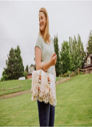 PICNIC TIME Montecito Picnic Blanket with Harness, Outdoor Blanket, Beach Blanket, (Beige Gingham) - pzsku/Z25E15693E92420EAAEFCZ/45/_/1692874626/03378cb0-be34-4696-b327-437a13a4c6fc