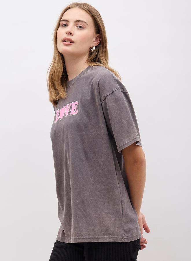 Styli Acid Wash Slogan Print Oversized T-Shirt - Image 3