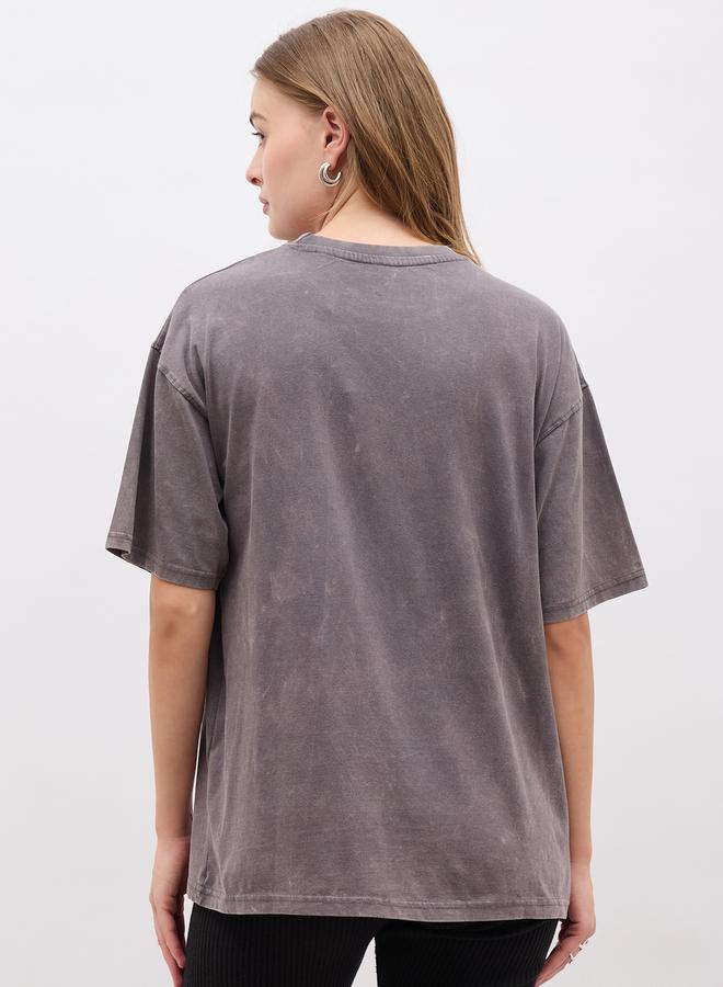 Styli Acid Wash Slogan Print Oversized T-Shirt - Image 5