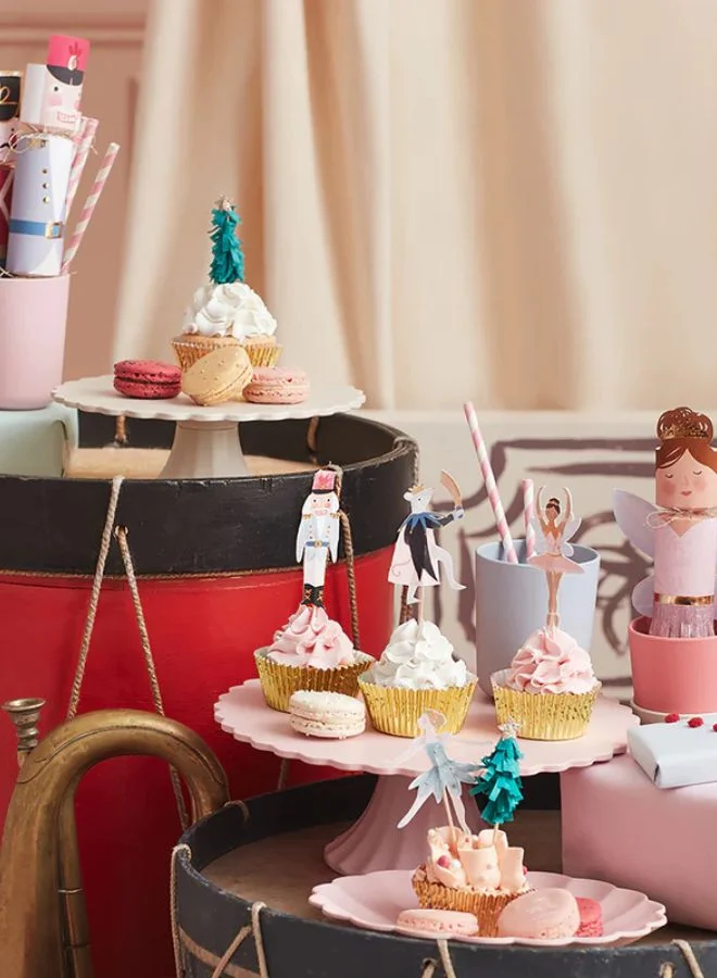ميري ميري Nutcracker Cupcake Kit