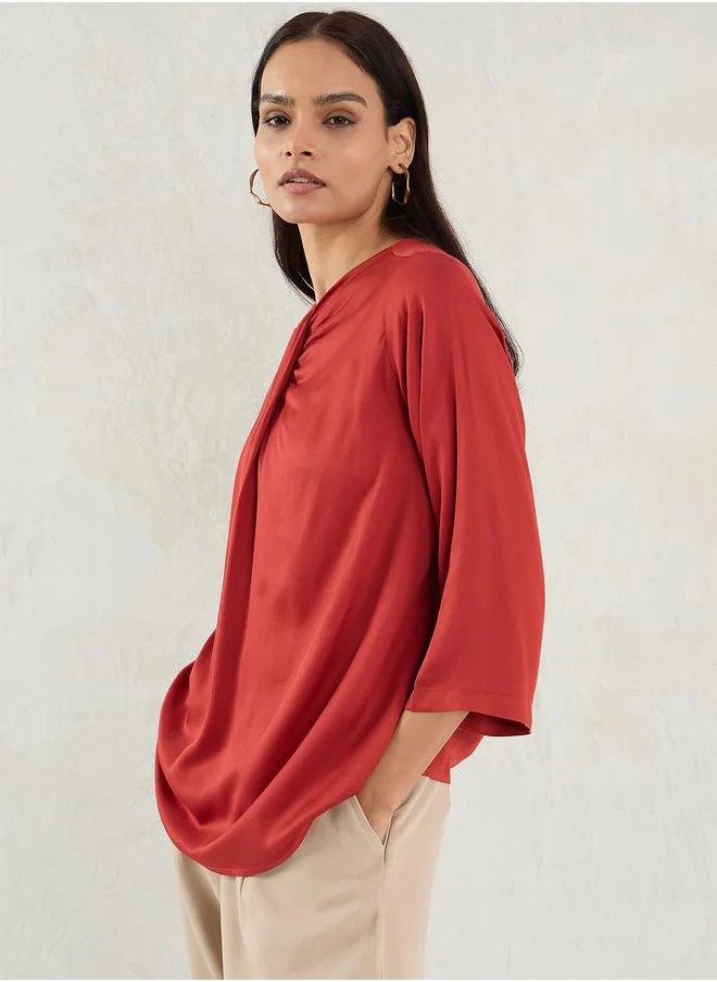 فيميلا Solid Regular Fit Pleated Detail Top by Styli