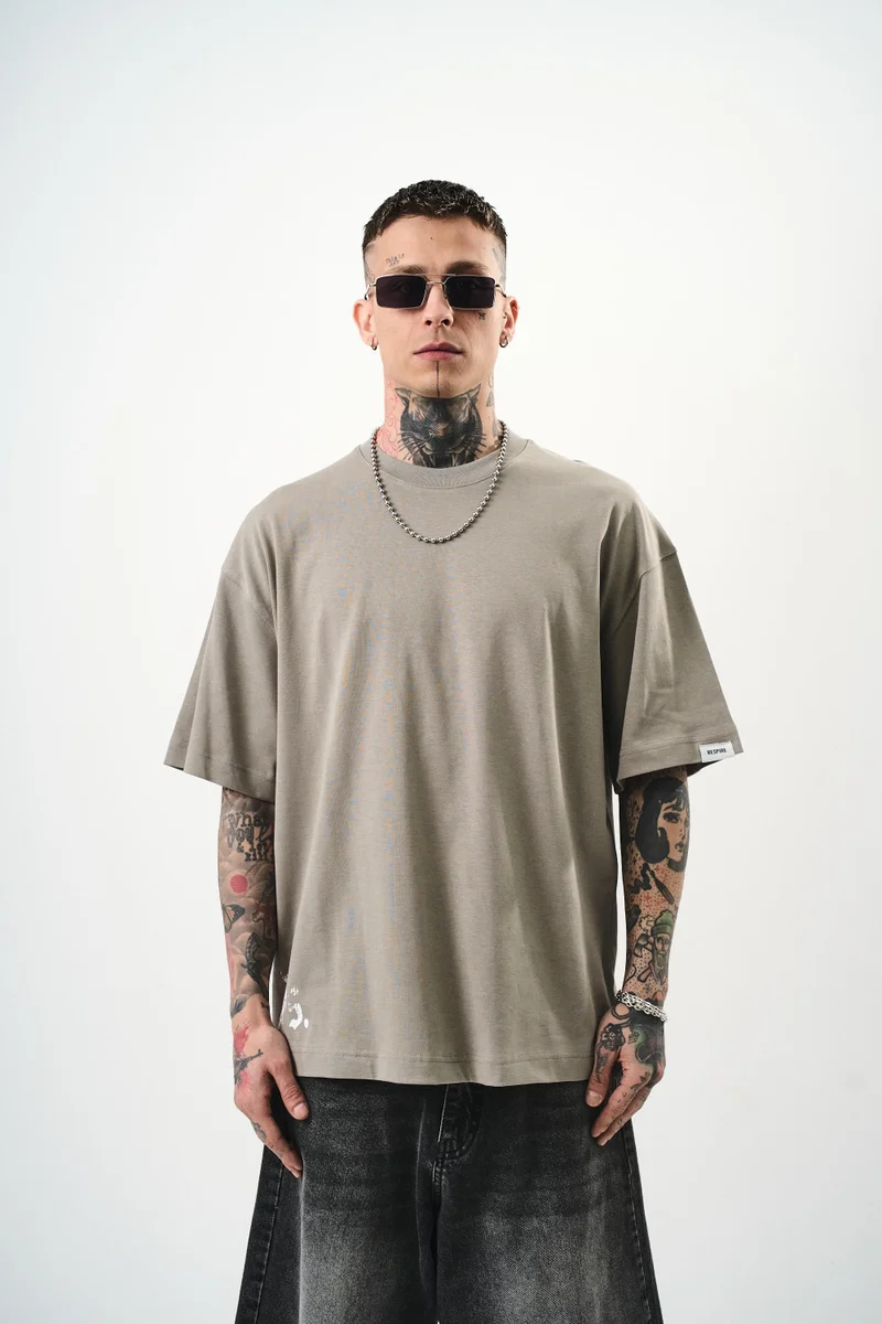 RESPIRE Men's World Is Mine Print Oversize T-Shirt, Grey